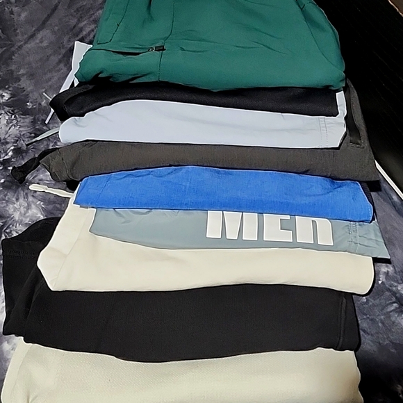 9 pieces Open to best offer!!Bundle of 9 shorts 4 size L and XL